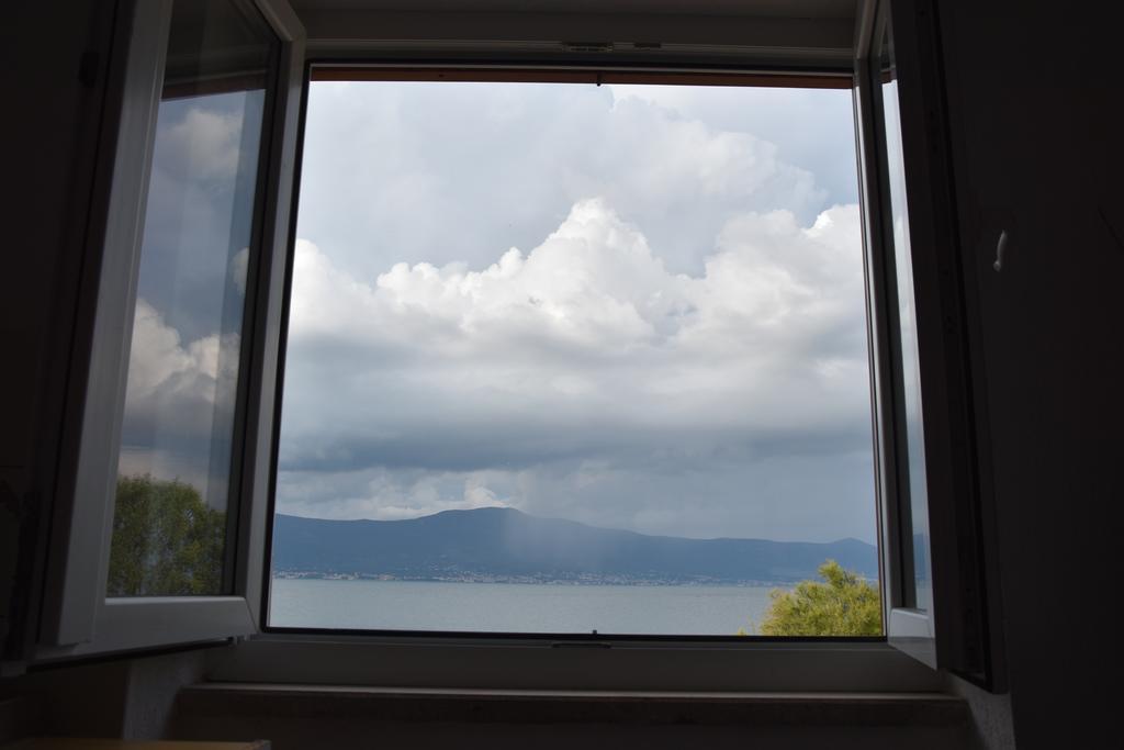 Mono Kai Triangle Apartment Trogir Exterior photo